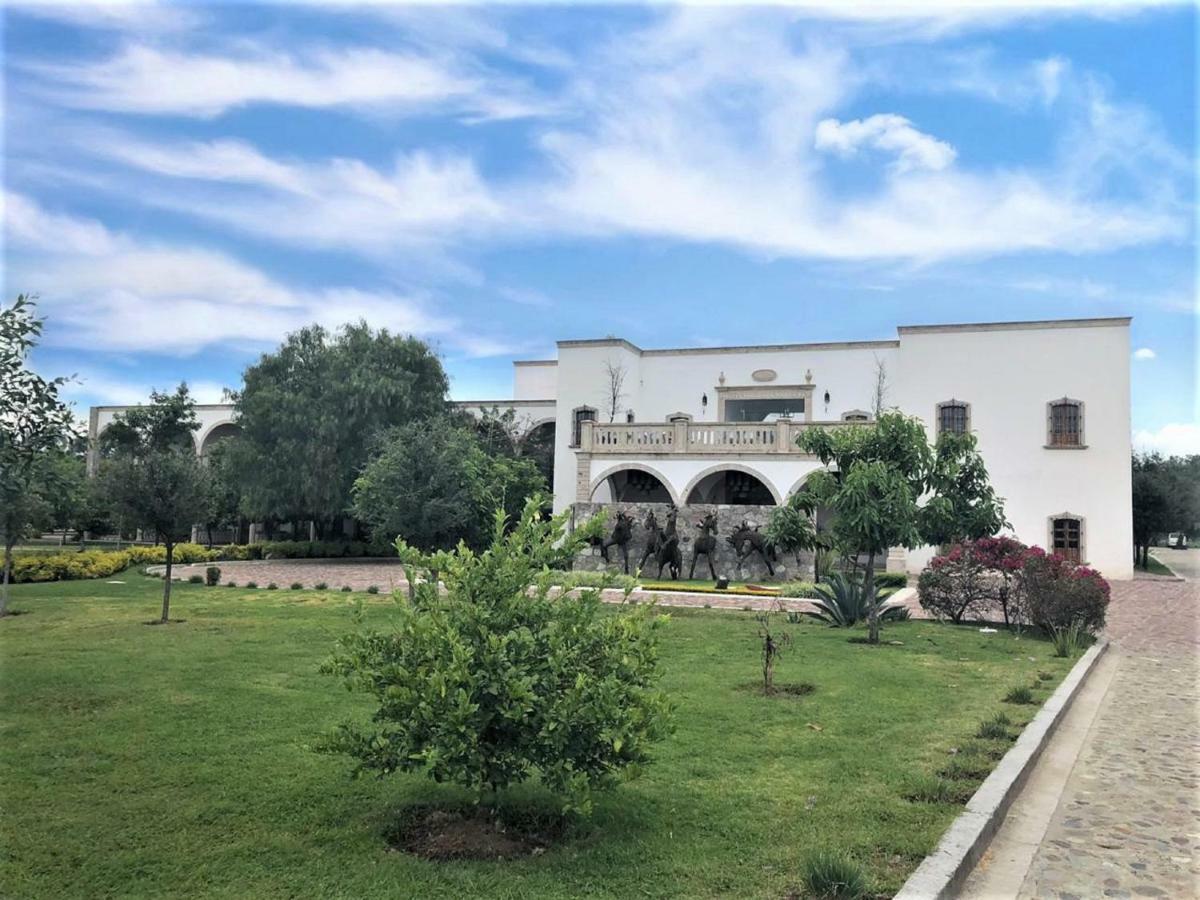 Hotel Hacienda Santa Fe Guanajuato Exteriör bild